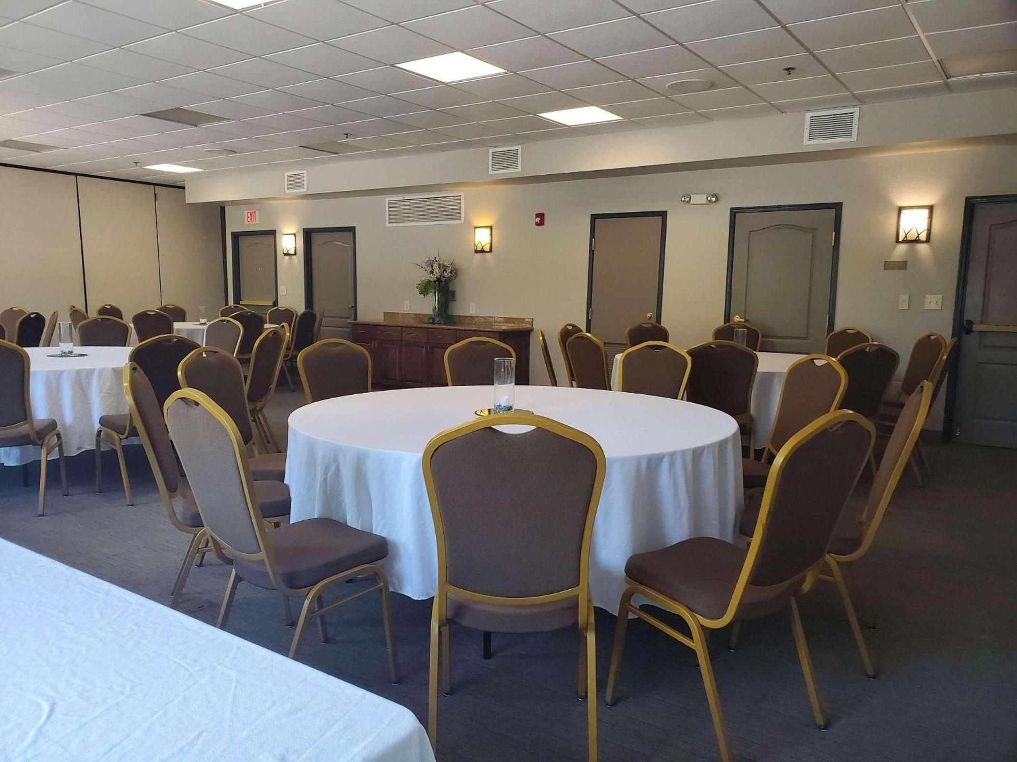 Country Inn & Suites By Radisson, Rocky Mount, Nc מראה חיצוני תמונה